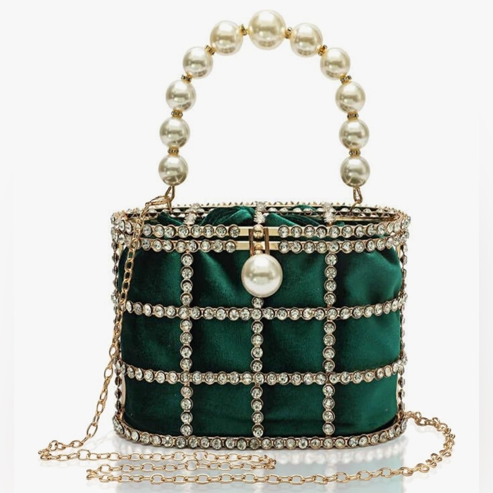 Elegant Pearl-Embellished Green Handbag ๐๐ - Picture 6 of 16